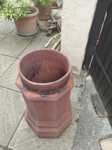 Terracotta chimney pots - terracotta,