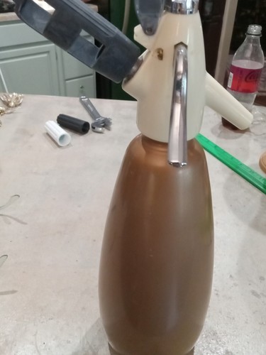 Vintage gold aluminum ltr - gold,