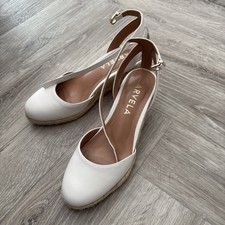 CARVELA Worn Once Stunning