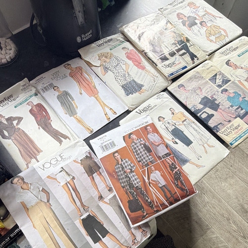 Vogue vintage women - women's, sewing