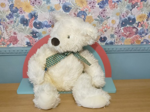 Large russ berrie white - large, cream