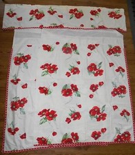 One Set Red Poppy Flowers