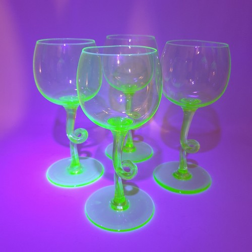 Vintage uranium twist stem art - vintage,