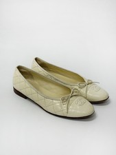 Chanel Ballet Flats — Beige