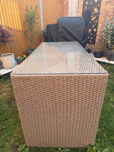 Artelia rattan cube - rattan,
