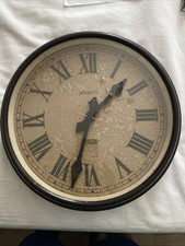 Magnets Battery Powered Bakelite Clock