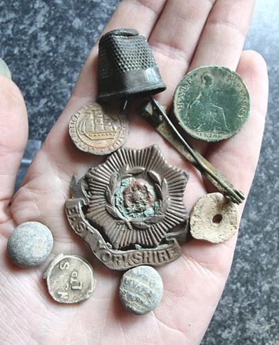 Metal detecting finds antique - metal,
