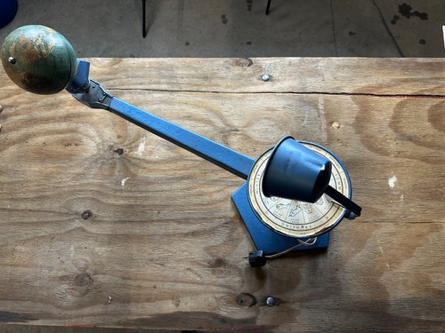 Old tellurium planetarium - old,