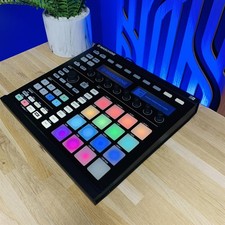 Native Instruments Maschine MK2 Production Studio DJ Controller Inc Warranty