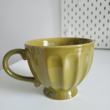 White Stuff Large Size Olive green coffee tea  footed cup mug 