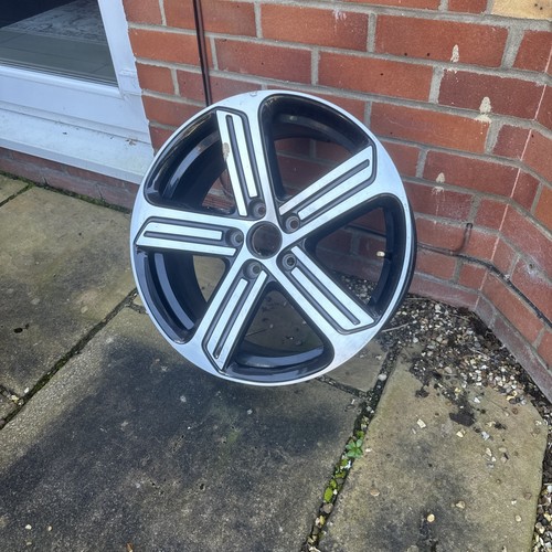 Golf cadiz alloy wheel - r,