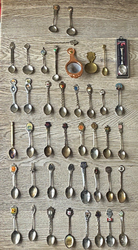 Massive vintage souvenir - massive,