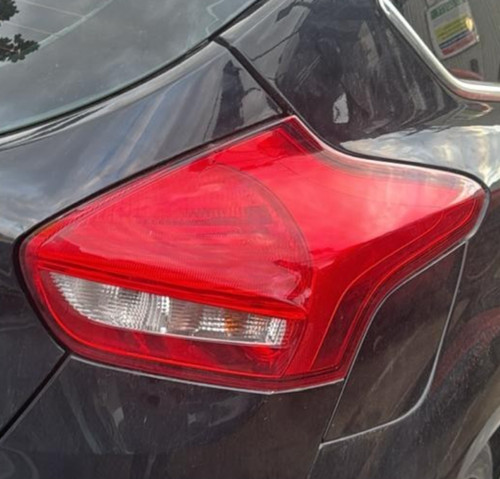 Ford focus zetec 5dr - ford,