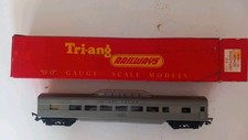 OO Gauge TRIANG RAILWAYS R25