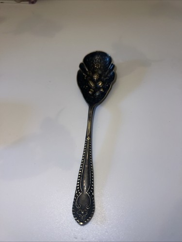 Epns berry spoon - berry, potter