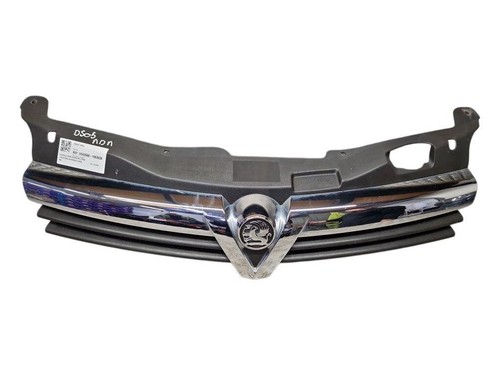 Vauxhall astra front - h, grill
