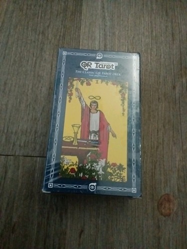 Tarot cards classic deck - cards, qr