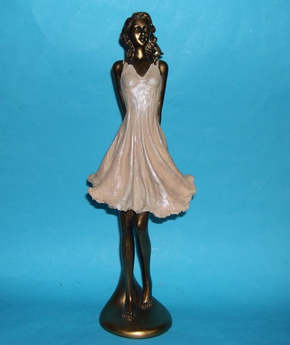 Resin female figurine tall - female,