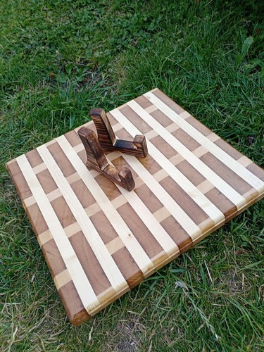 Large end grain wooden - end-grain, serving