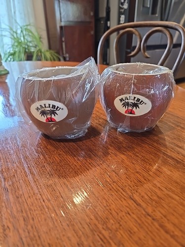 Set brand new malibu rum - 2,