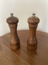 Pair of Vintage Peter Piper England Salt Mill & Pepper Grinder Teak Wood 6 Inch 