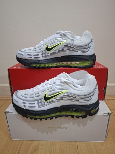 New nike air - new, white