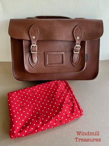 Large yoshi england brown - england,