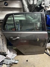 13- VOLKSWAGEN GOLF MK7 O/S