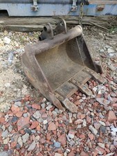 Excavator Bucket, 18 Inches