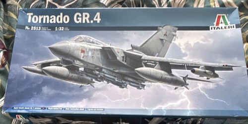 Italeri tornado 1 - italeri, 1:32