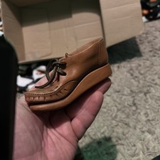 This Is a miniature pottery