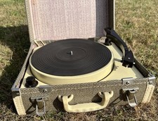 Vintage Regentone Gramophone Turntable Record Player Model 2