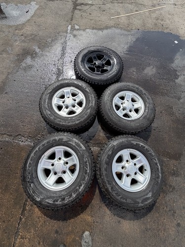 Land rover defender - rover,