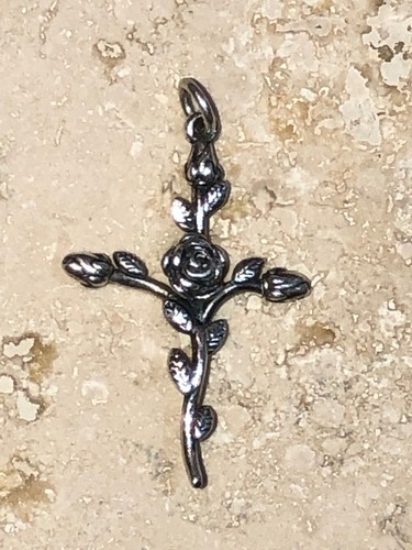 Sterling silver rose - 🥀,