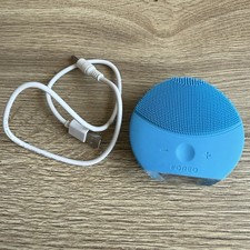 Aquamarine Foreo Luna Mini 2 sonic facial cleansing brush