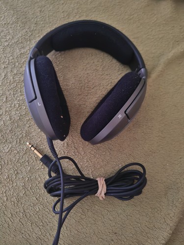 Sennheiser 518 around over - hd,