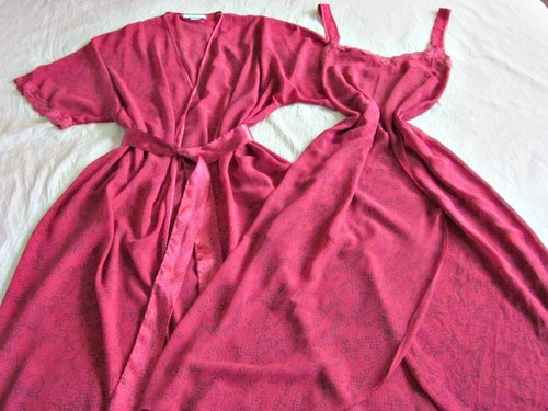 Vintage maidenform long - vintage,