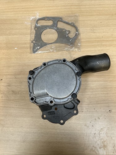 Perkins water pump and seal - water,