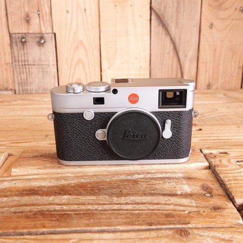 Used leica m10 silver chrome - used, m10-r