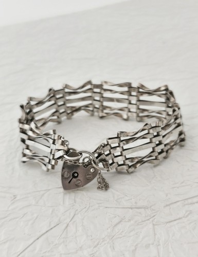 Solid silver hallmarked - silver, 5