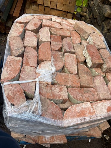 Single red bullnose imperial - single,