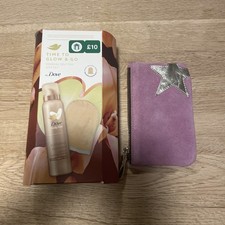 Dove Self Tan And Billy Bag