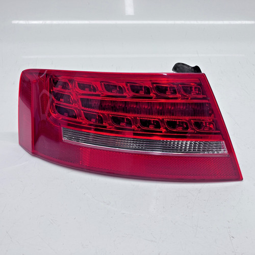 Audi sportback left rear - 8t,