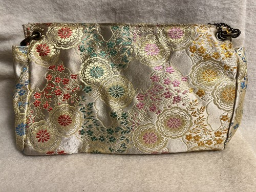 Lovely vintage handbag - vintage,