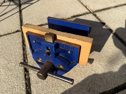 Carpenters wood workers - wood,