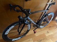Pinarello Dogma F8 carbon road