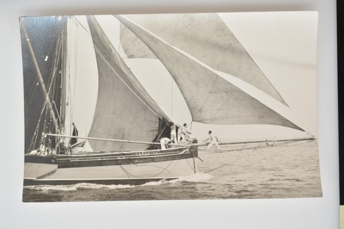 Thames sailing barge - sailing, veronica