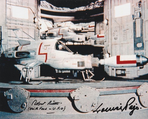 Ufo signed photo - ufo, x