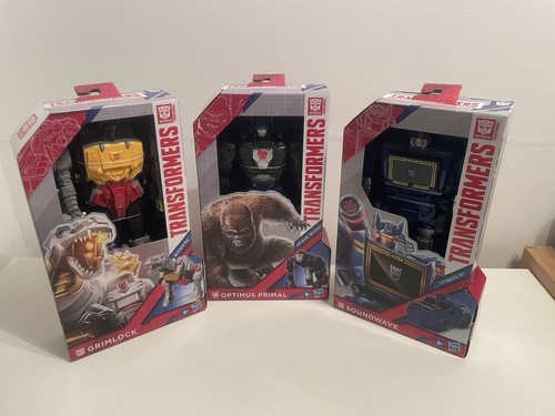 Transformers toy bundle - transformers,