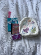 American Girl Doll Doodle Backpack Set with Accessories Retired